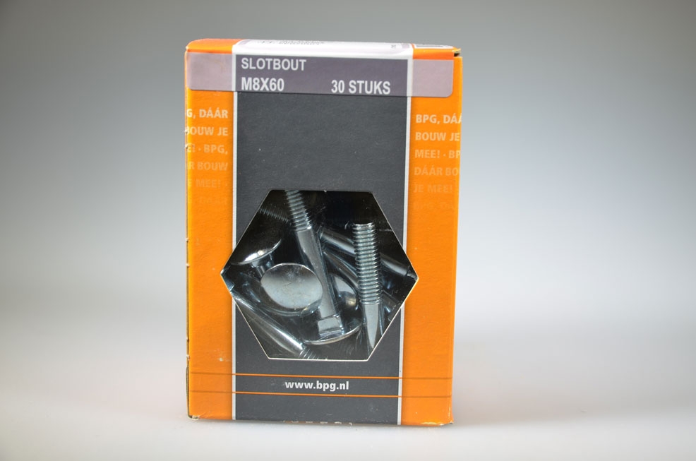 slotbout M8x60 metrisch...